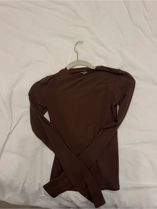 SKIMS Tops - Skims Long Sleeve